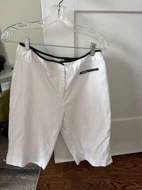 White Capris with Black Trim – Classic Women's Capris